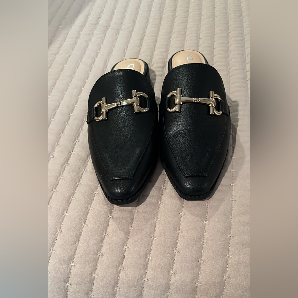 NIB Black mules